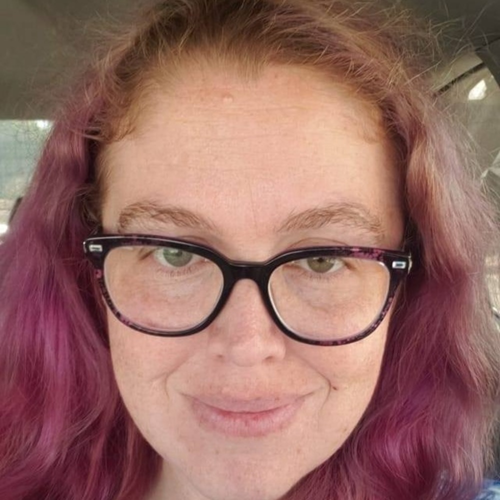 Meet your Posher, Liz